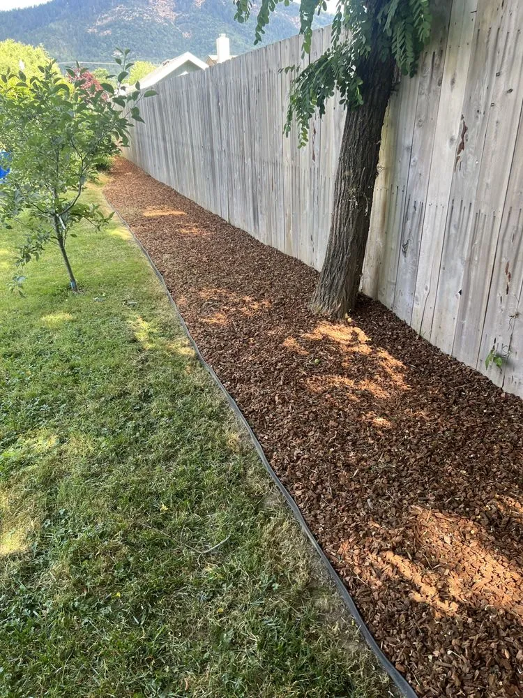 Top-rated residential landscaping for beautiful yards in Grants Pass, OR by Palinkas Yard Care