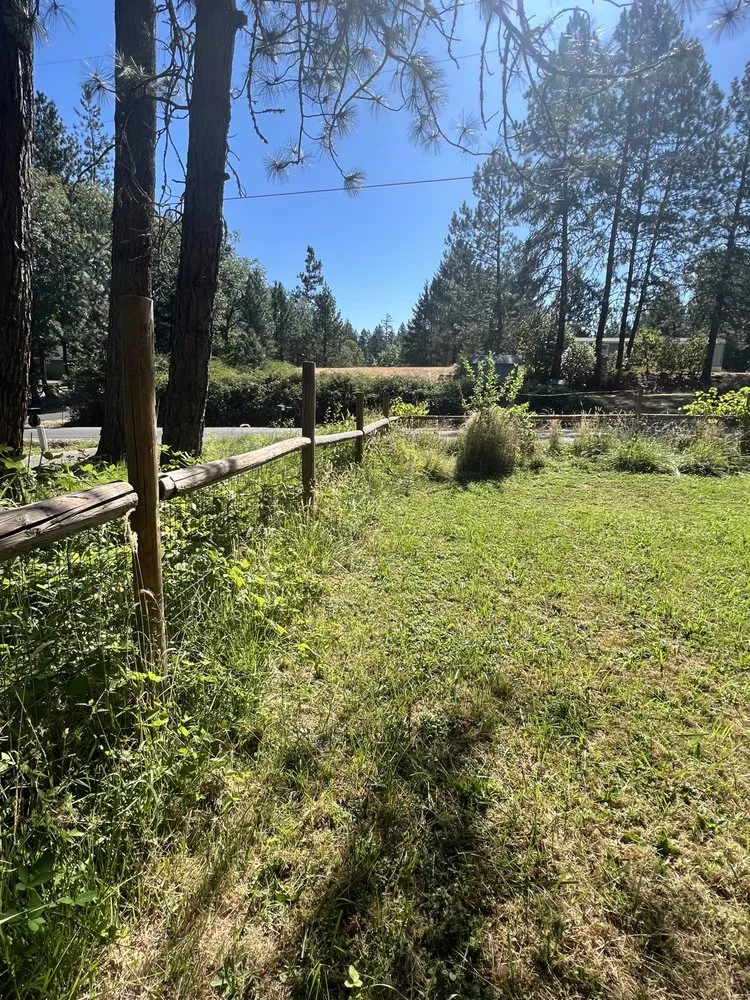 Top-rated landscaping services experts serving Grants Pass, OR - Palinkas Yard Care