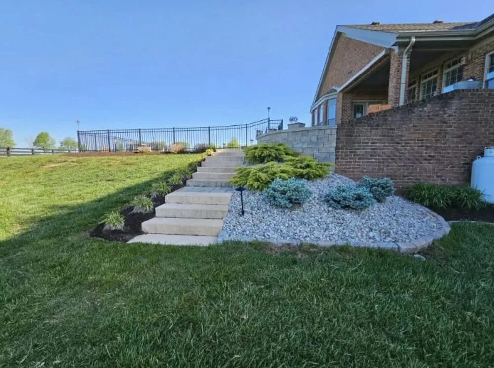 Affordable landscaping services with custom design in Nicholasville, KY by Palisades Lawn & Land Services