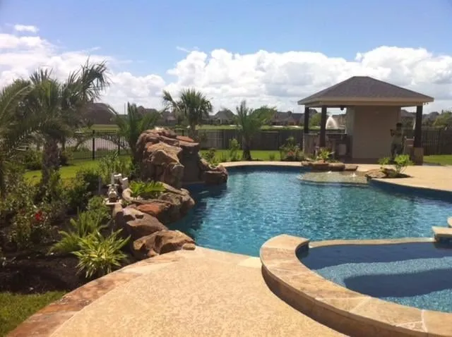 Top-rated residential landscaping in Waller, TX - Palm & Trees Landscape