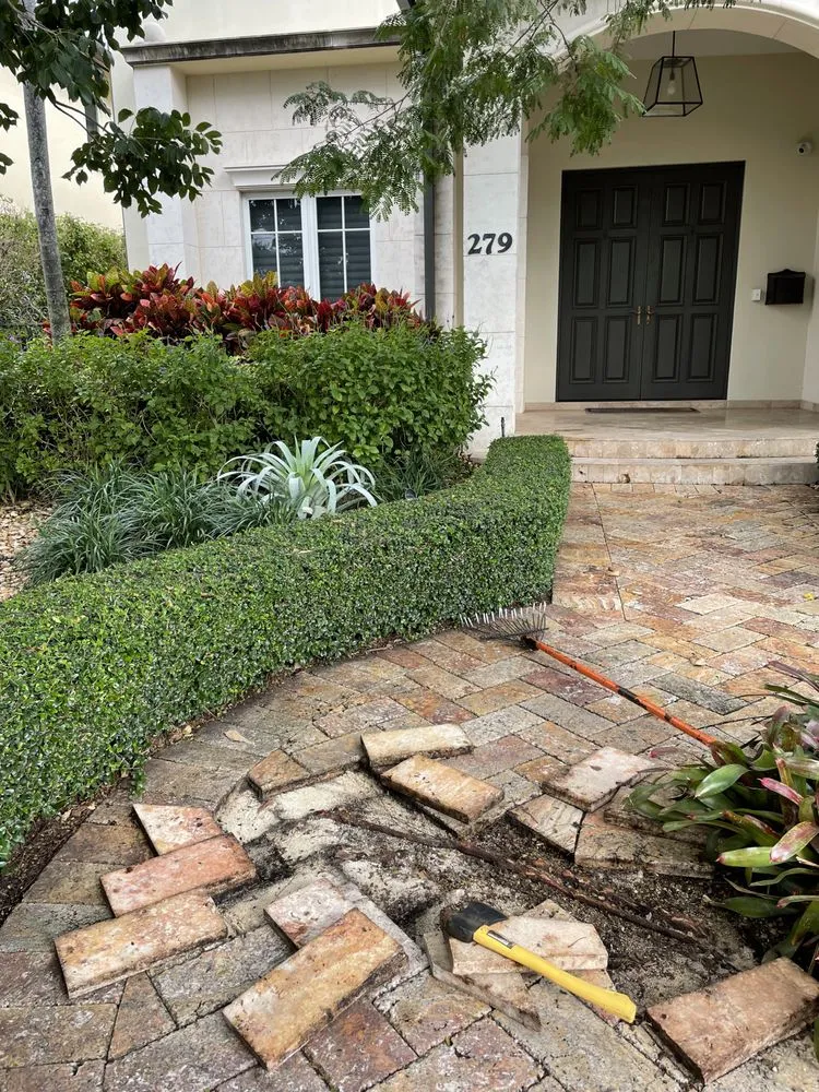 Reliable landscape installation for outdoor upgrades across Lake Worth, FL - Palm Beach Gardening & Design