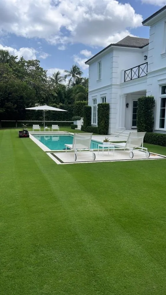 Local garden landscaping in Wellington, FL by Palm Beach Mini Landcape