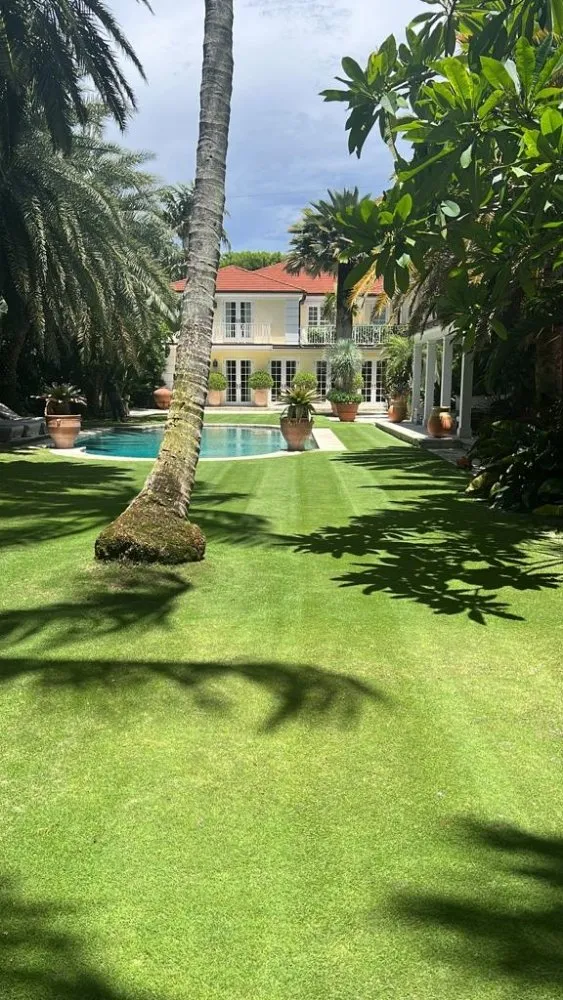 Top-rated landscape design for homes across Wellington, FL - Palm Beach Mini Landcape