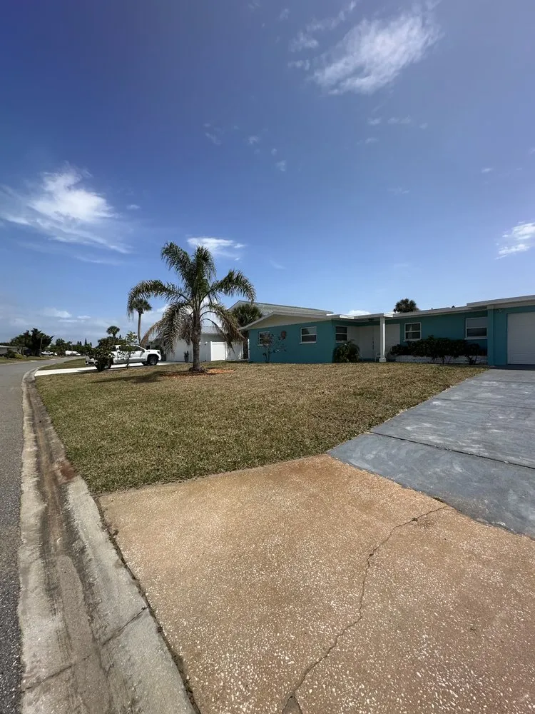 Top-rated outdoor landscaping experts serving Ormond Beach, FL - Palm Pros