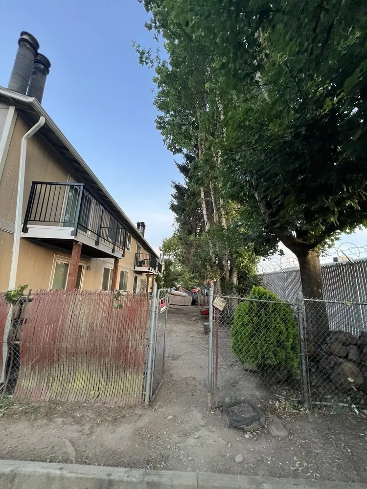 Top-rated residential landscaping in Auburn, WA by Palma Construction Services