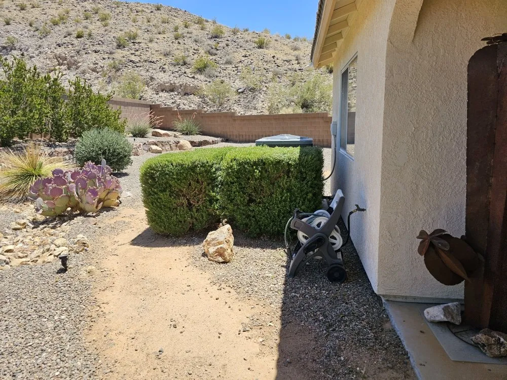 Reliable outdoor landscaping for homes in Bullhead City, AZ by Palmeros Landscaping