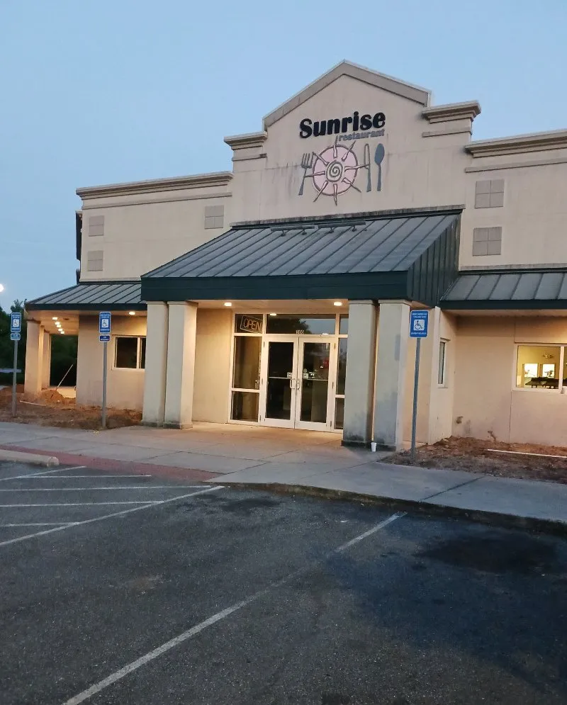 Reliable lawn care service in Savannah, GA - Palmer's Loving Lawn's & light landscaping