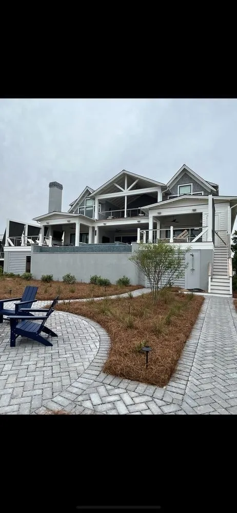 Reliable lawn mowing service for year-round maintenance across Summerville, SC - Palmetto Gardens Landscape Service