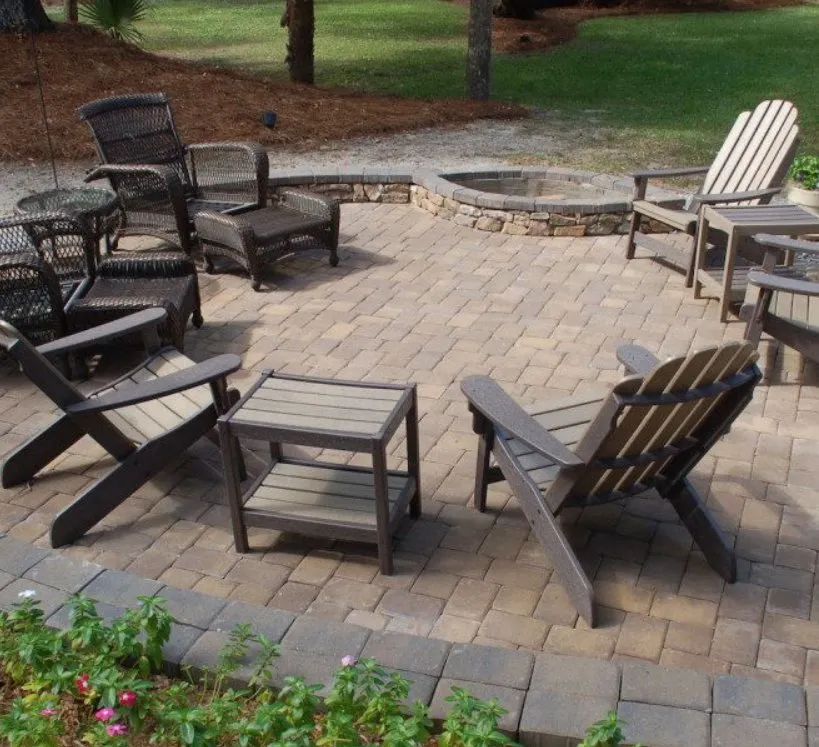 Custom landscaping services for homes in Mount Pleasan, SC by Palmetto Green Landscape and Design