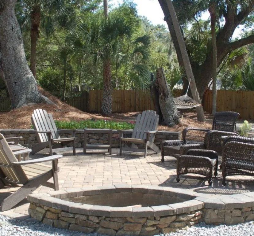 Custom yard maintenance for homes across Mount Pleasan, SC - Palmetto Green Landscape and Design