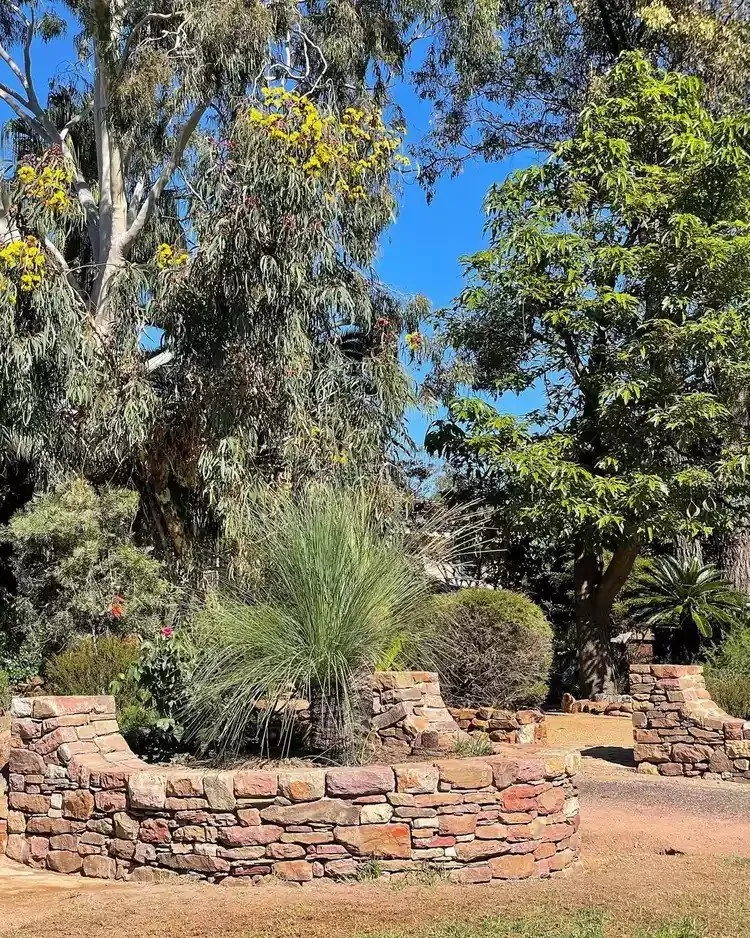 Trusted garden landscaping experts serving Modesto, CA - Palmstone Landscaping