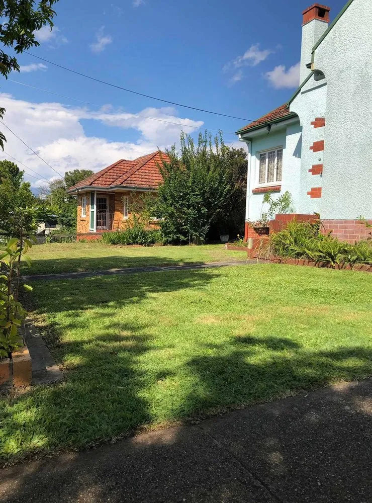 Reliable outdoor landscaping with custom design in Honolulu, HI by Palolo Lawn Care