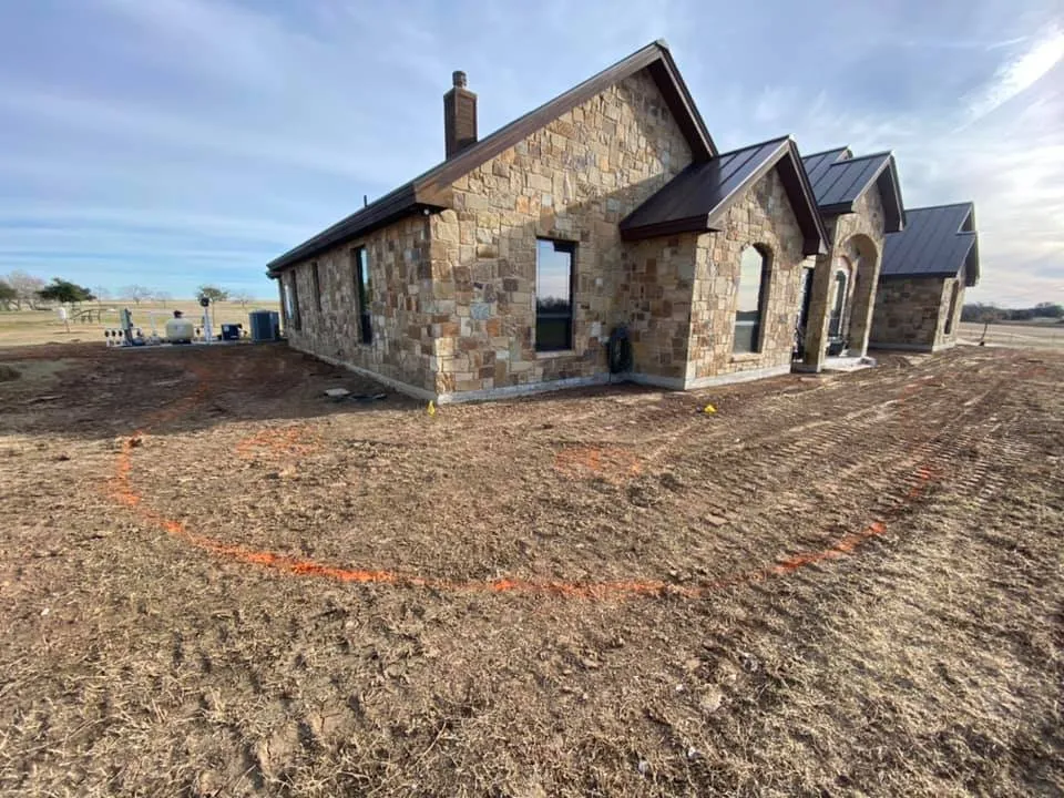 Custom landscaping services for homes across Floresville, TX - Paloma Blanca Landscape & Pools