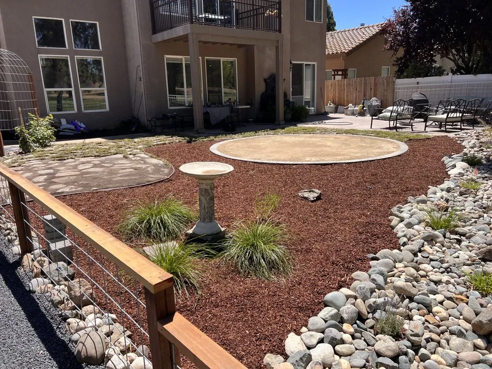 Top-rated garden landscaping in Sacramento, CA by Palomares Landscaping