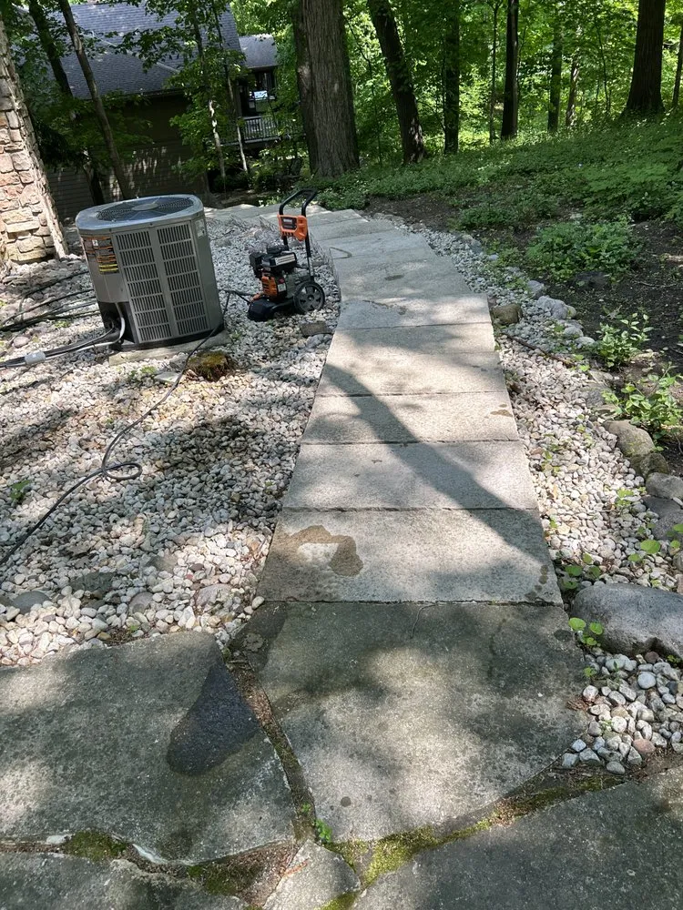 Professional landscaping services experts serving Harvard, IL - Palos Altos Landscaping And Design