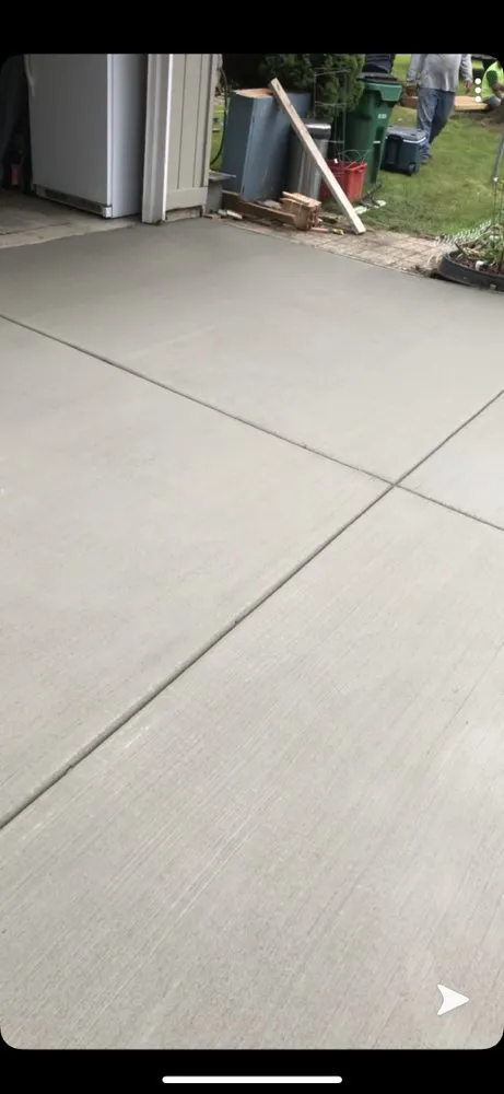 Local lawn care service for residential properties across Tigard, OR - Pamas Complete Concrete And Landscape