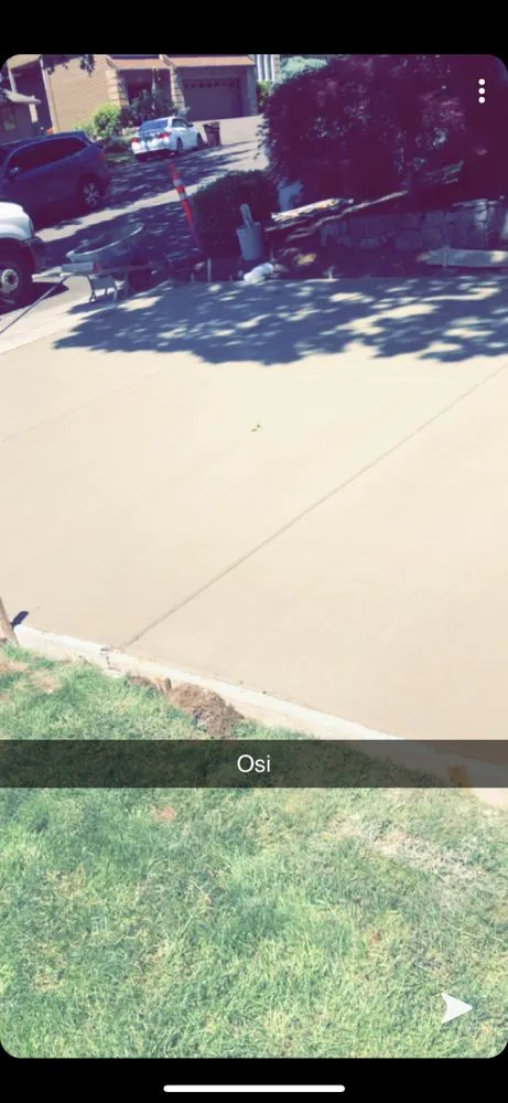 Expert yard cleanup service experts serving Tigard, OR - Pamas Complete Concrete And Landscape