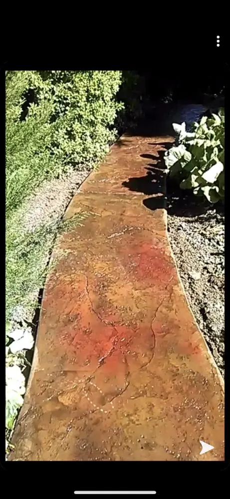 Expert lawn mowing service experts serving Tigard, OR - Pamas Complete Concrete And Landscape