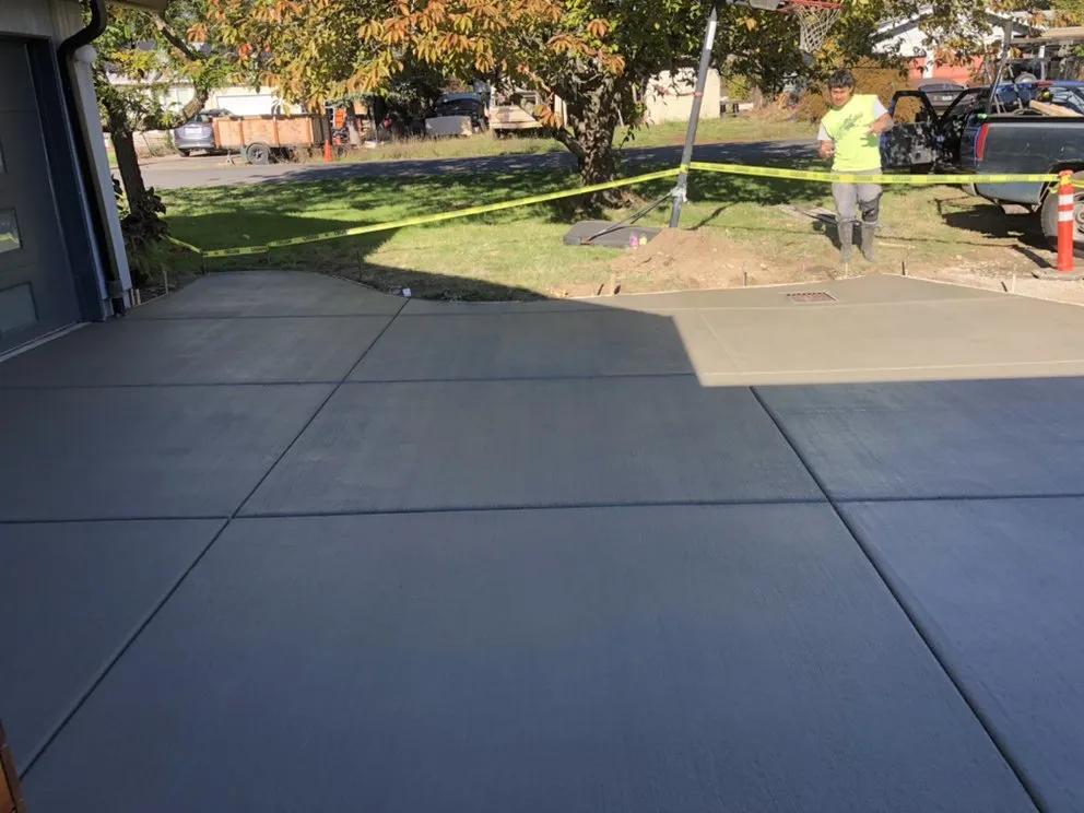 Local residential landscaping experts serving Tigard, OR - Pamas Complete Concrete And Landscape