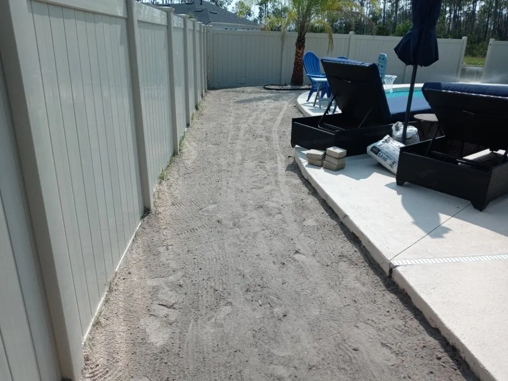 Top-rated yard cleanup service in Panama City Beach, FL - Panama City Beach Lawn Services