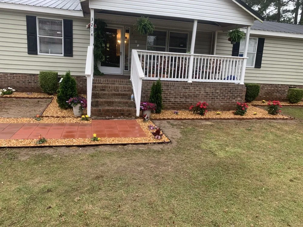 Custom lawn care service experts serving Fayetteville, NC - Pancho’s Landscaping Service