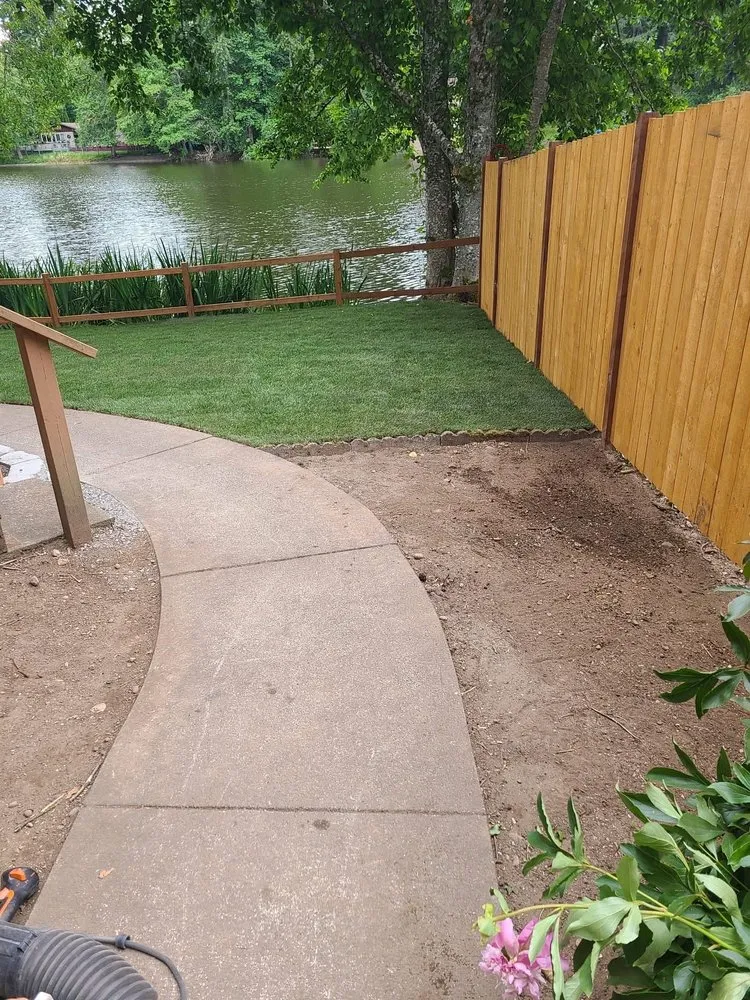 Professional residential landscaping for residential properties in Covington, WA by Panda Stylin