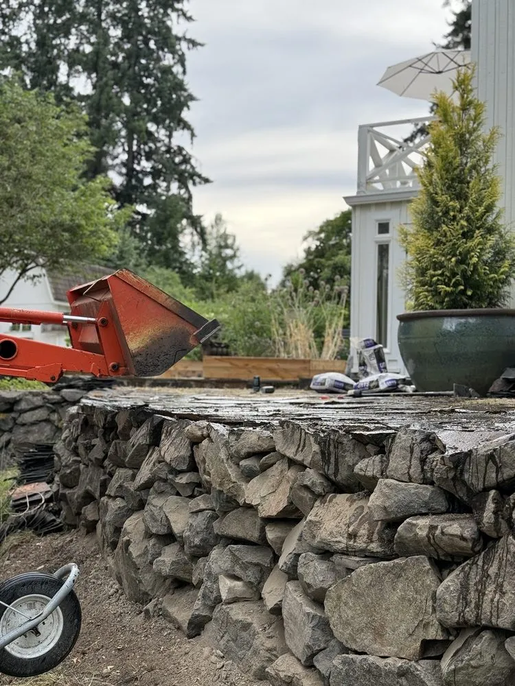 Affordable yard cleanup service experts serving Covington, WA - Panda Stylin