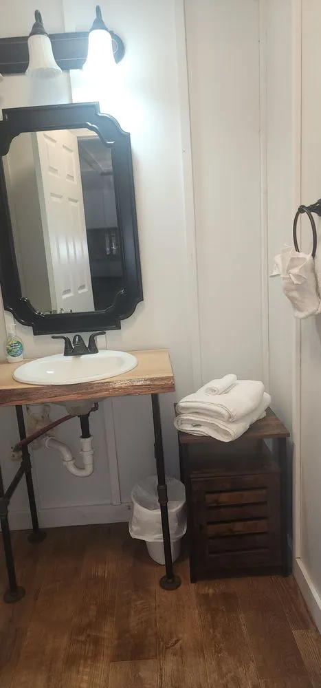 Local lawn mowing service for year-round maintenance in Niceville, FL by Panhandle Affordable Cleaning