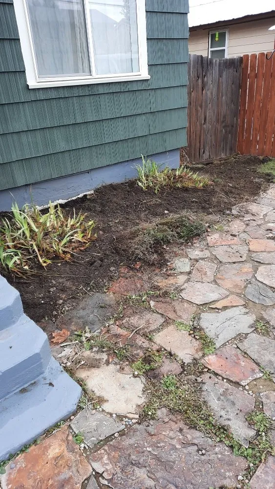 Top-rated lawn mowing service for residential properties across Coeur d'Alene, ID - Panhandle Landworks