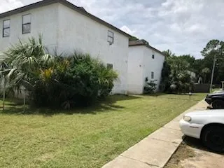 Reliable lawn care service for homes in Panama City Beach, FL by Panhandle Lawn Care & Pressure Washing