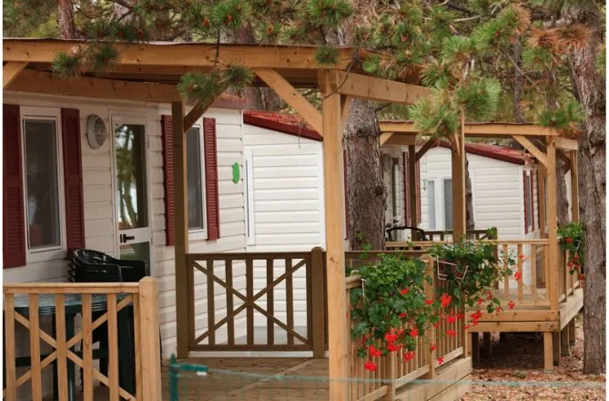 Local lawn mowing service for residential properties in Fort Walton Beach, FL by Panhandle Lawn Legends