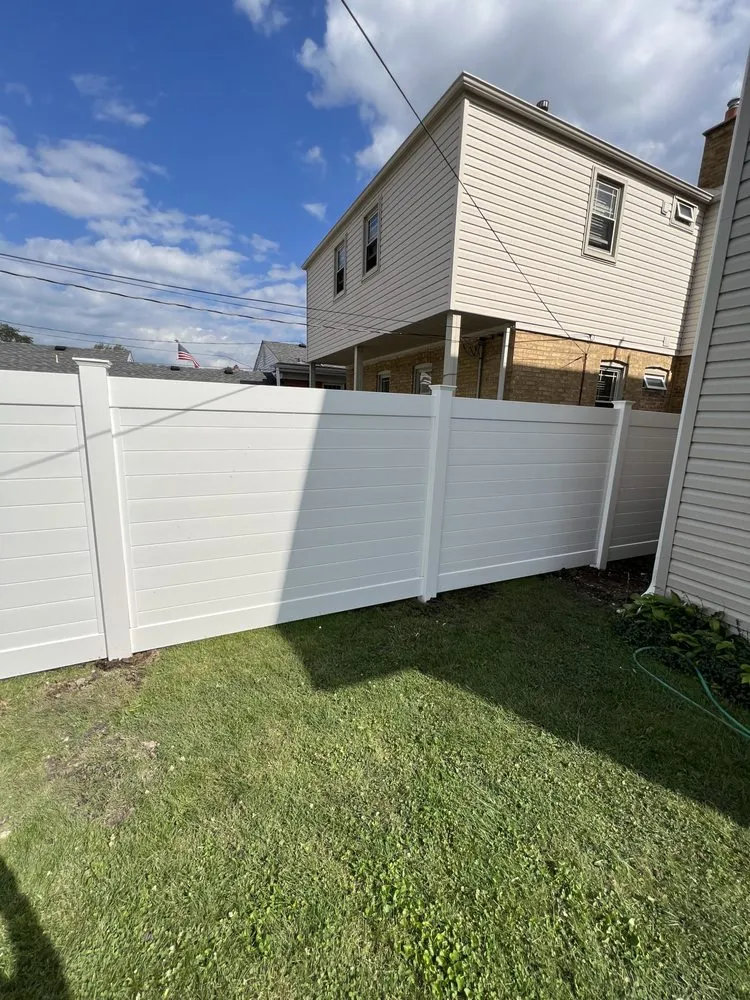 Professional landscape design experts serving Elgin, IL - Panorama Fence