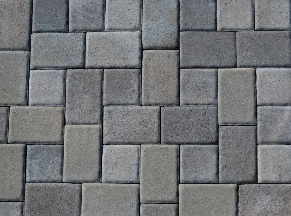 Custom landscape design in Eagle Point, OR by Pantherlife