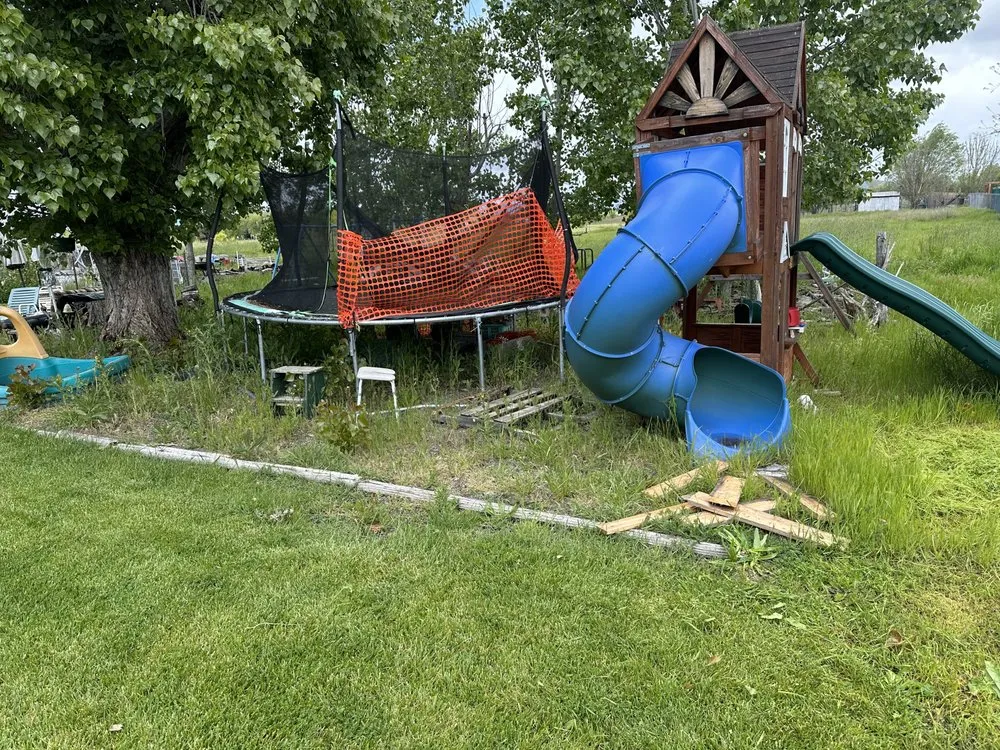 Custom outdoor landscaping in Eagle Point, OR - Pantherlife