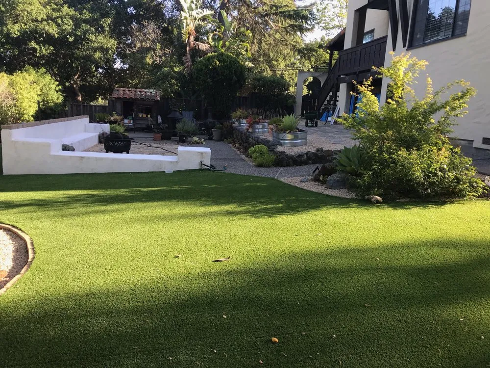 Affordable lawn care service with custom design in San Mateo, CA by Pantoja Gardening & Landscaping Services