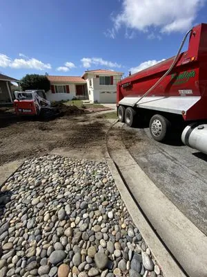 Pantoja Trucking Logo