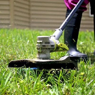 Reliable yard cleanup service experts serving Greenwich, CT - Pantojas Property Care