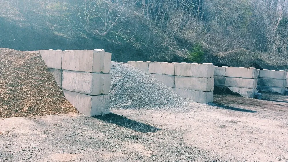 Top-rated yard cleanup service in Cheswick, PA - Panza Supply