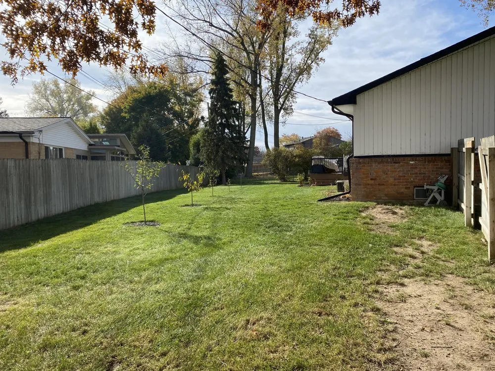 Custom landscaping services for beautiful yards in Washington Township, MI by Papa Dan’s Landscaping