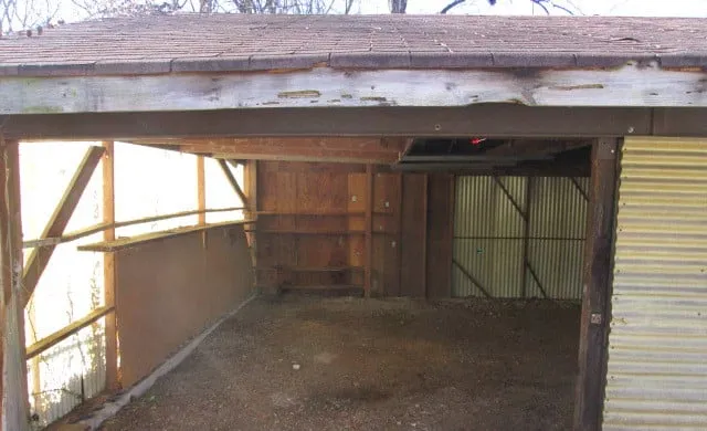 Professional lawn mowing service for beautiful yards in Chattanooga, TN by Papa Haul Away Services