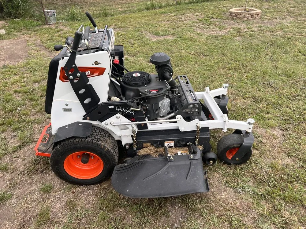 Reliable yard maintenance experts serving Stephenville, TX - Papa Jack's Lawn Service