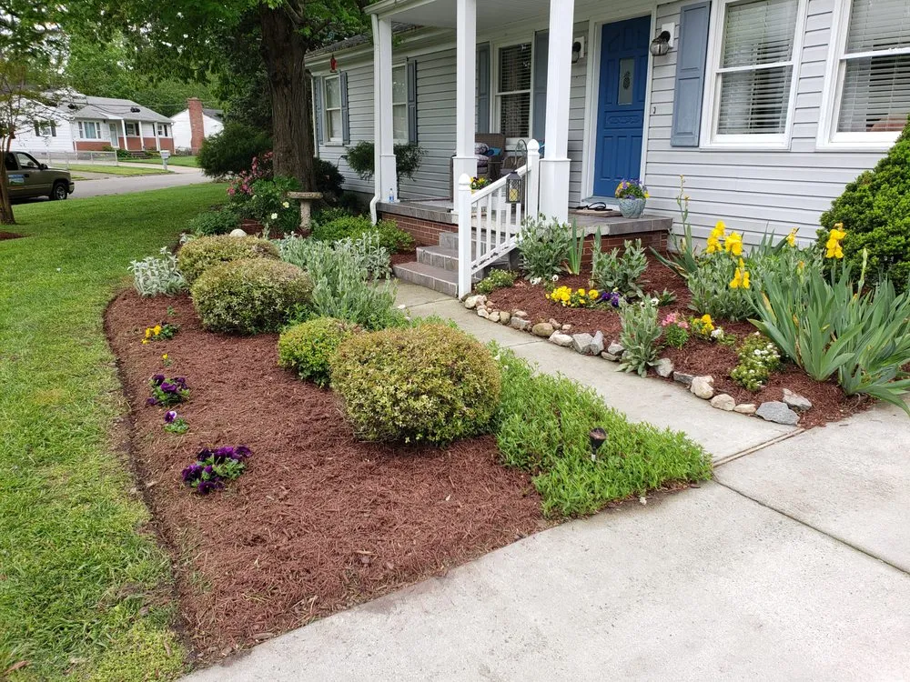 Local lawn mowing service experts serving Roanoke Rapids, NC - Papa Joe's