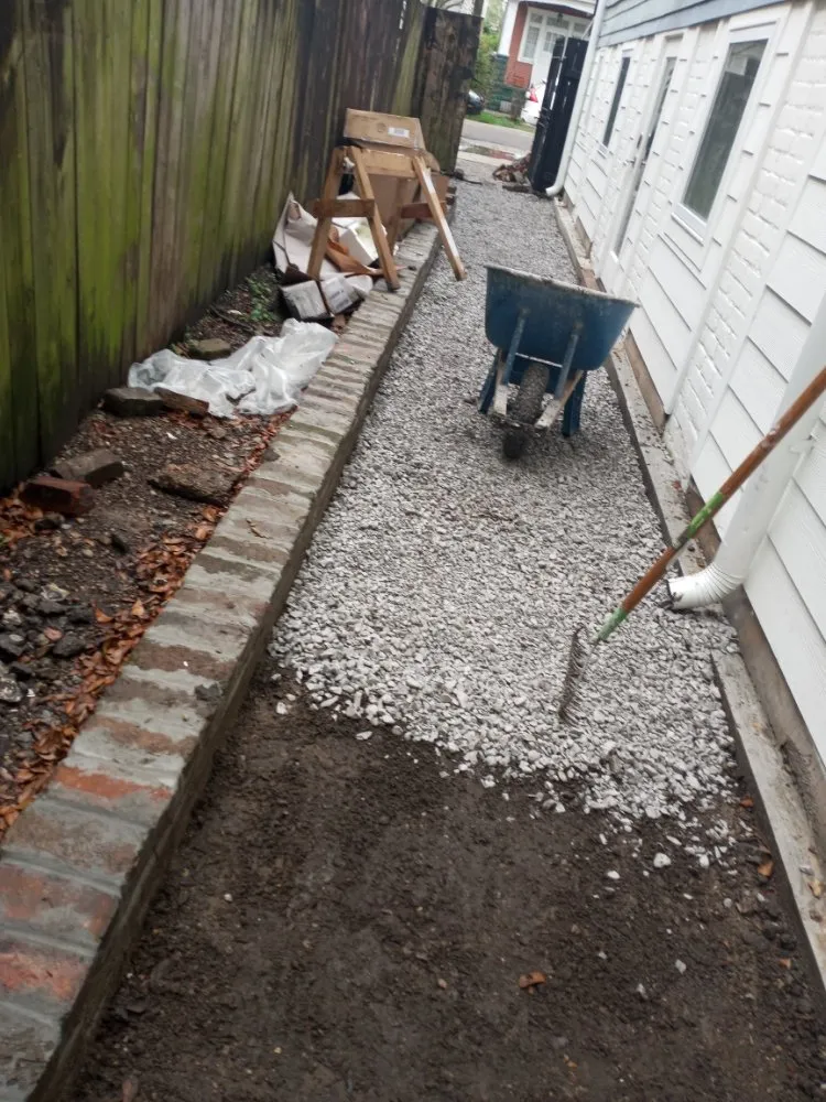 Expert lawn care service in New Orleans, LA - Papa J's Recovery Lawn Care & Services