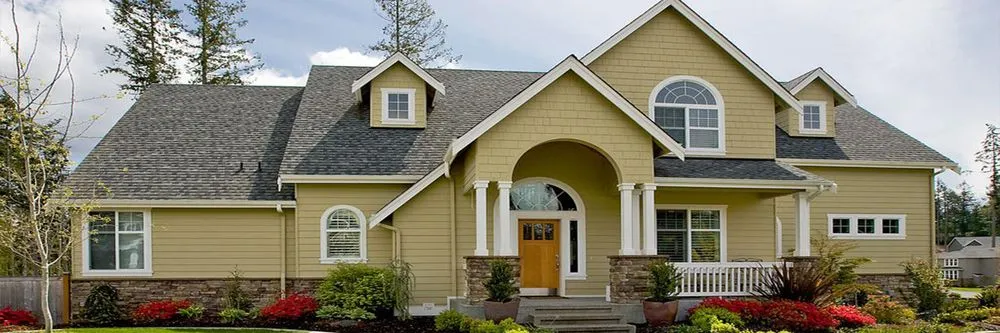 Professional lawn care service for year-round maintenance in Tulsa, OK by Papa Landscape