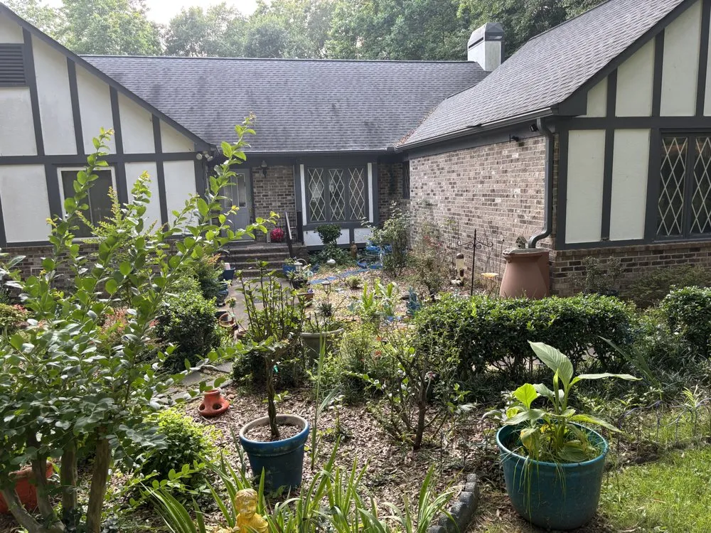 Affordable yard maintenance for residential properties in Atlanta, GA by Papa Lawn Care