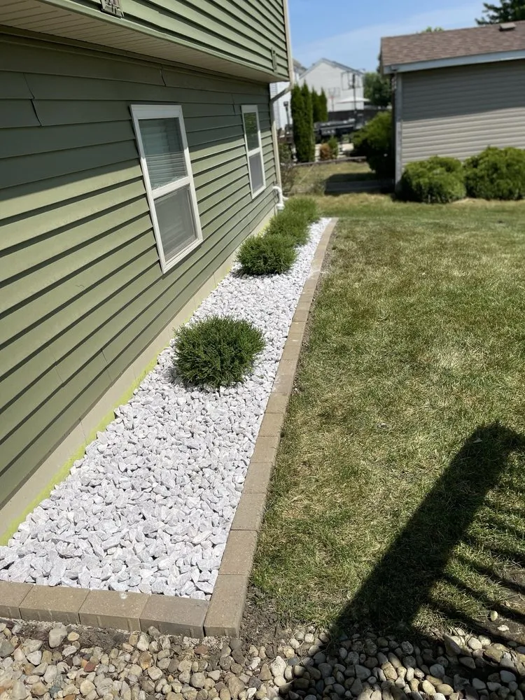 Local lawn mowing service in Joliet, IL - Papas Landscaping