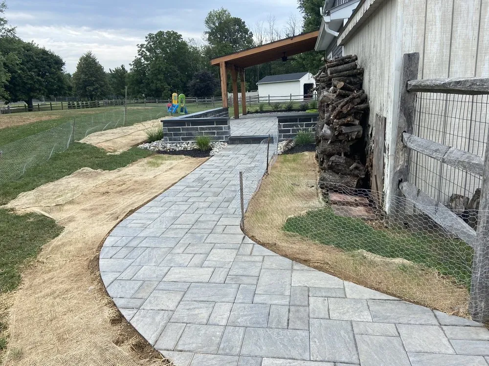 Custom landscaping services experts serving Allentown, PA - Papay Property Maintenance