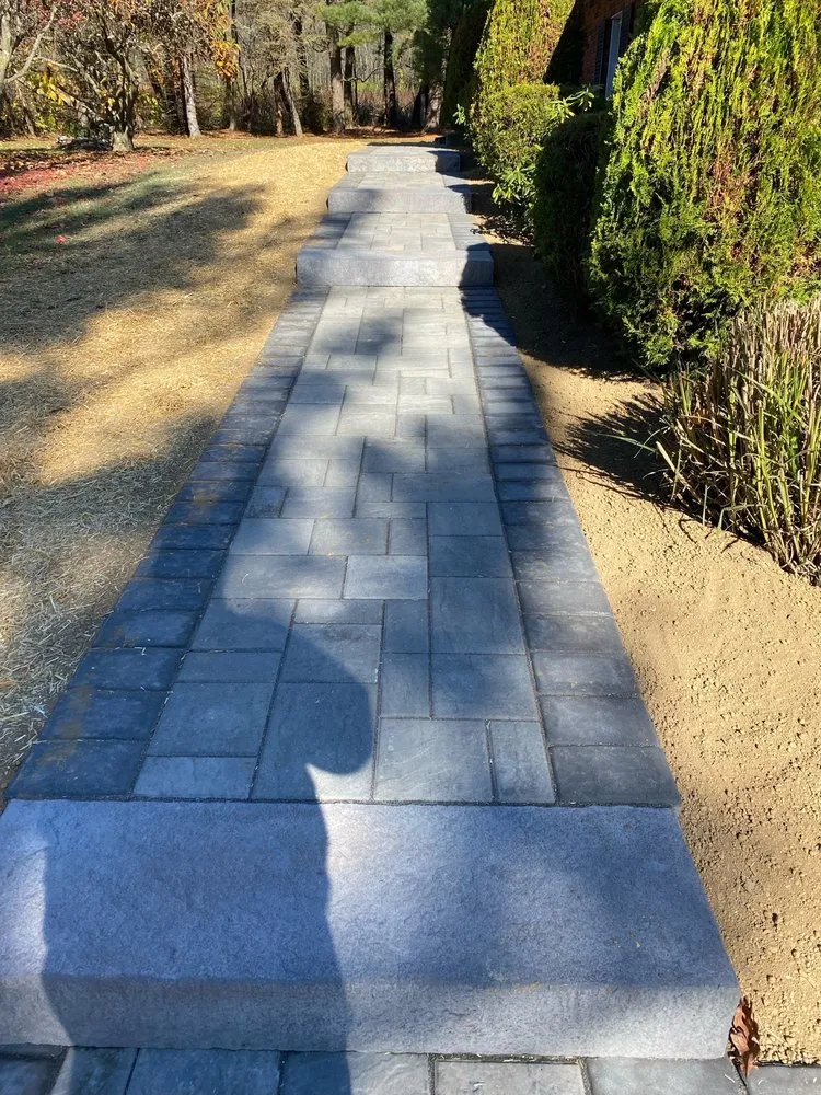 Expert yard maintenance with custom design across Allentown, PA - Papay Property Maintenance