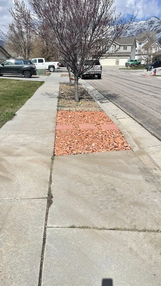 Expert lawn mowing service in West Haven, UT by Paper boy dp