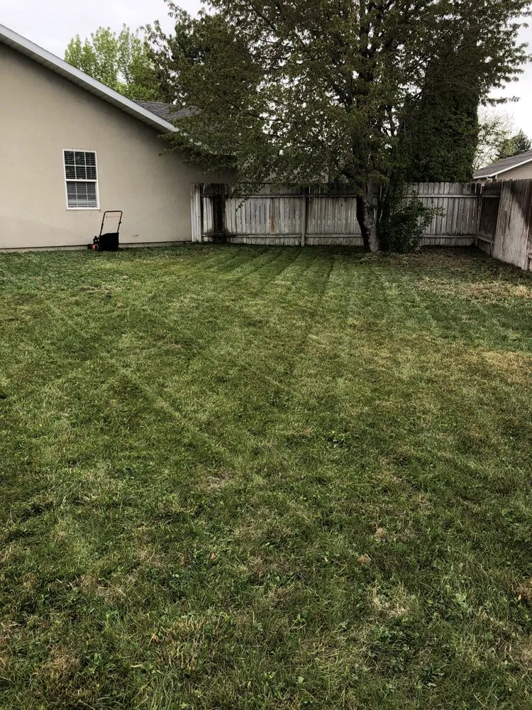 Affordable yard cleanup service in Twin Falls, ID by Papi Jai’s Services